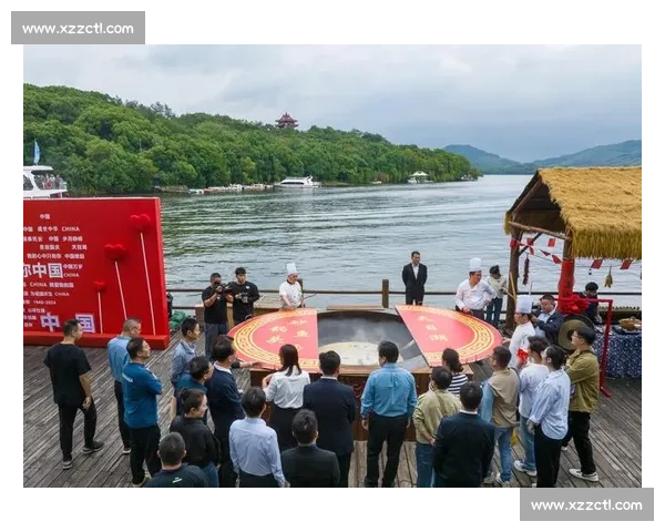 天目湖鱼头创始人免费送 3000 碗砂锅鱼头 为常州苏超队热血助威 天目湖鱼头创始人免费送 3000 碗砂锅鱼头 为常州苏超队热血助威